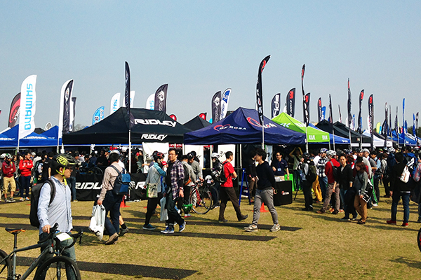 設営のサポート